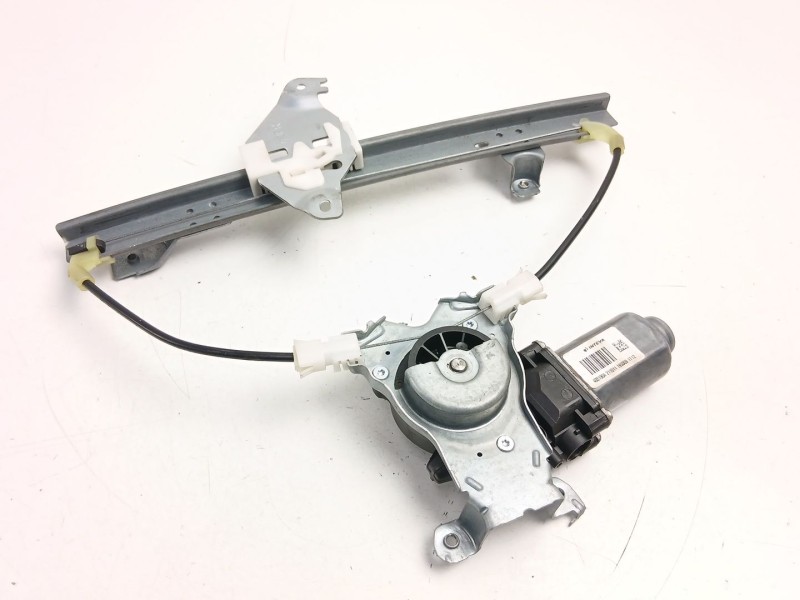 Recambio de elevalunas trasero derecho para nissan qashqai i (j10, nj10) 1.6 referencia OEM IAM 82700JD400  