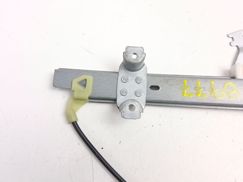 Recambio de elevalunas trasero derecho para nissan qashqai i (j10, nj10) 1.6 referencia OEM IAM 82700JD400  