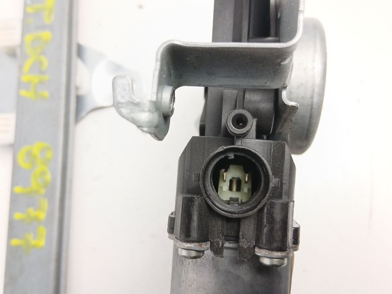 Recambio de elevalunas trasero derecho para nissan qashqai i (j10, nj10) 1.6 referencia OEM IAM 82700JD400  