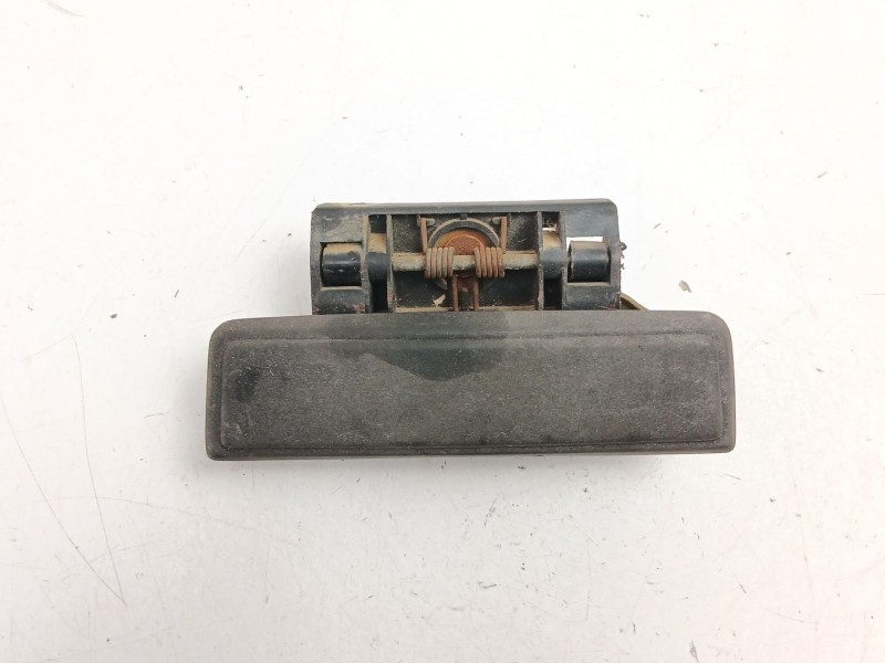 Recambio de manilla trasera izquierda para peugeot 205 plus 1.4 g referencia OEM IAM 910175  