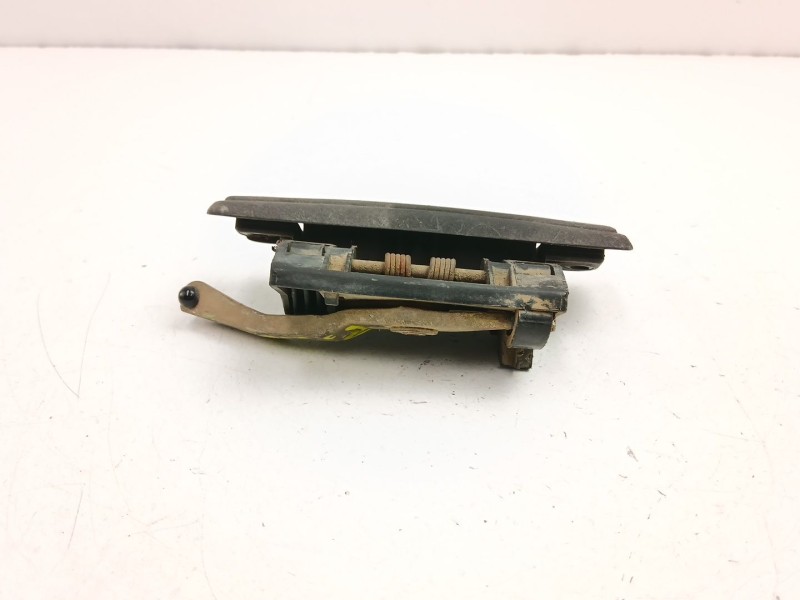 Recambio de manilla trasera izquierda para peugeot 205 plus 1.4 g referencia OEM IAM 910175  