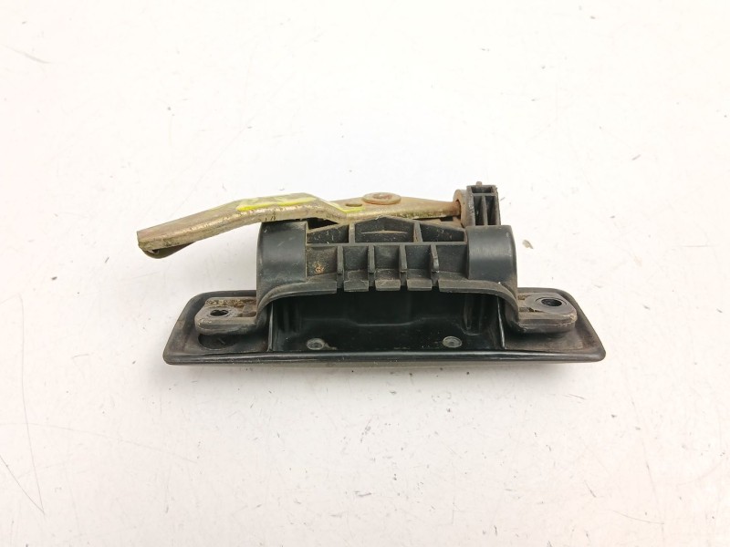 Recambio de manilla trasera izquierda para peugeot 205 plus 1.4 g referencia OEM IAM 910175  