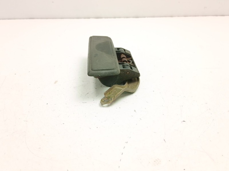 Recambio de manilla delantera izquierda para peugeot 205 plus 1.4 g referencia OEM IAM 910173  