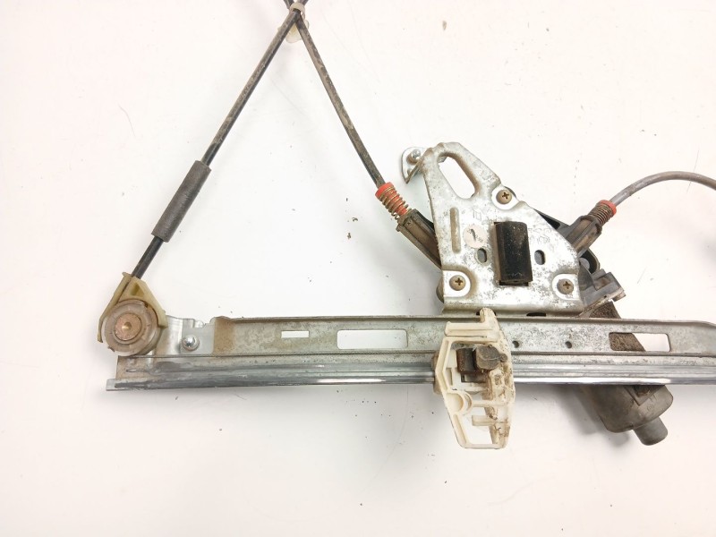 Recambio de elevalunas delantero izquierdo para peugeot 206 hatchback (2a/c) 1.9 d referencia OEM IAM 9221E5  