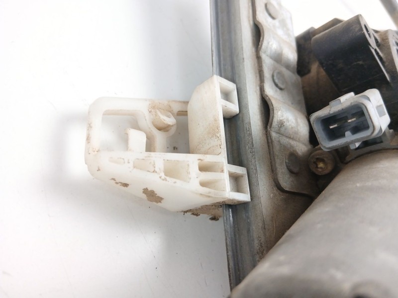 Recambio de elevalunas delantero derecho para peugeot 206 hatchback (2a/c) 1.9 d referencia OEM IAM 9222E4  