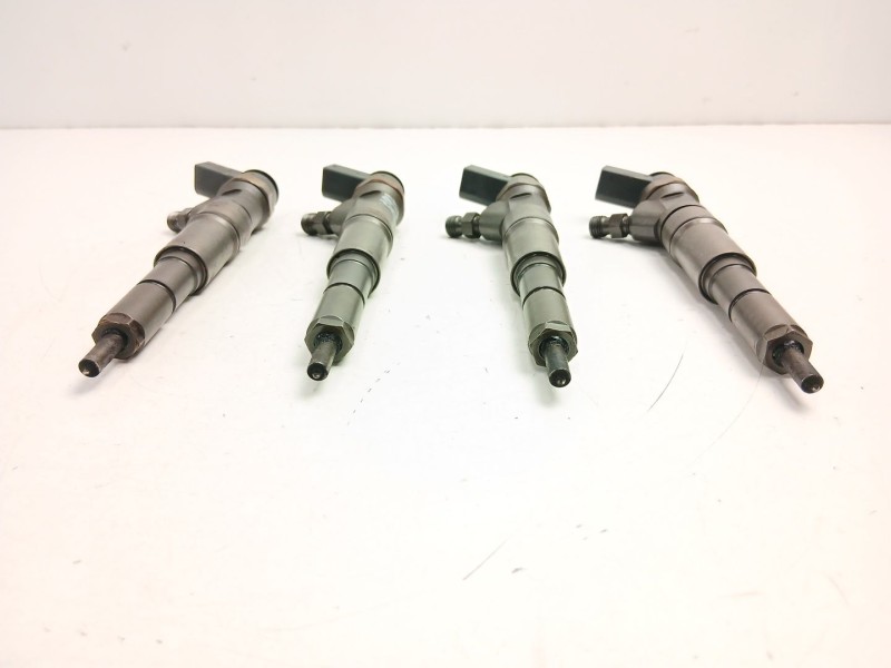 Recambio de inyectores juego para bmw 3 (e46) 320 d referencia OEM IAM 7788609 0445110080 