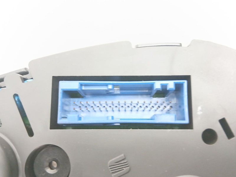 Recambio de cuadro instrumentos para seat toledo ii (1m2) 1.6 16v referencia OEM IAM 01M0920802A 110080152002 