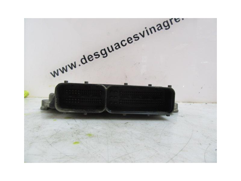 Recambio de centralita : opel astra : 1.7 td (100,61cv) [2004] para opel astra 1.7 td referencia OEM IAM 0281011380  