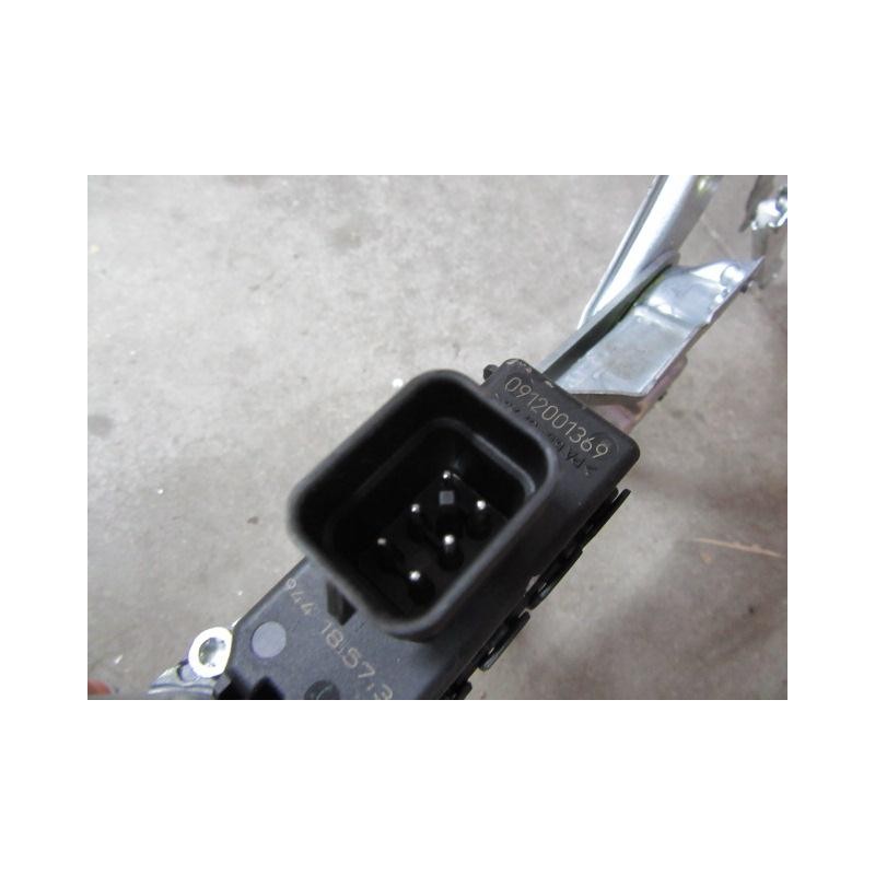 Recambio de elevalunas del-izdo : opel astra : 1.7 td (100,61cv) [2004] para opel astra 1.7 td referencia OEM IAM CONFORD  