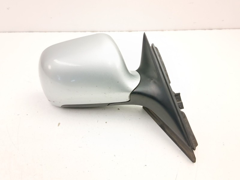 Recambio de retrovisor derecho para audi a4 b5 (8d2) 1.8 t referencia OEM IAM 8D1858532J  