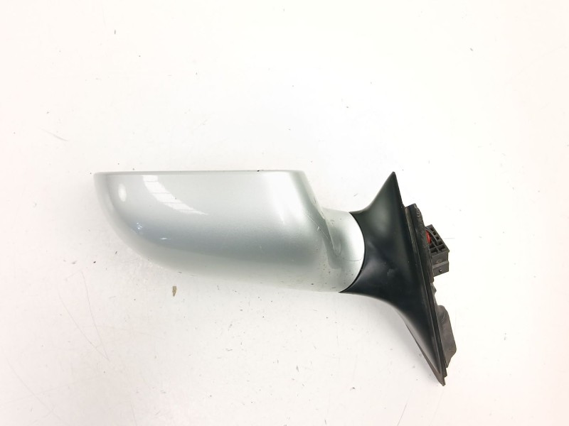 Recambio de retrovisor derecho para audi a4 b5 (8d2) 1.8 t referencia OEM IAM 8D1858532J  