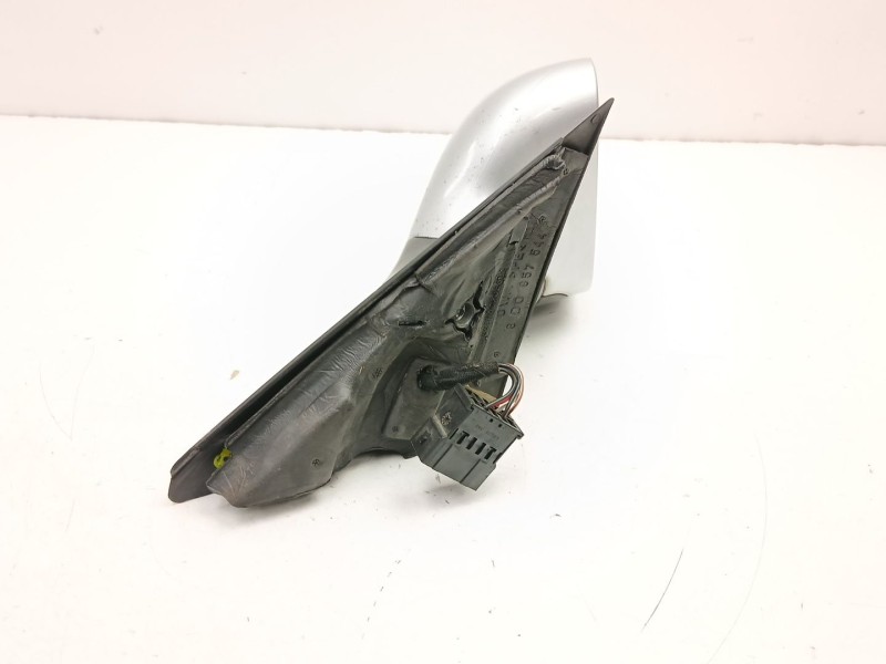 Recambio de retrovisor derecho para audi a4 b5 (8d2) 1.8 t referencia OEM IAM 8D1858532J  