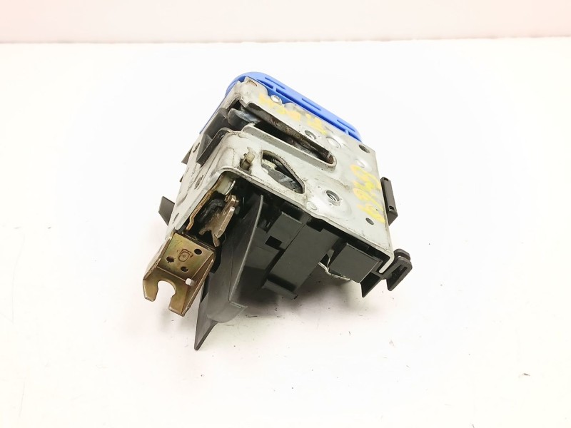Recambio de cerradura puerta trasera derecha para audi a4 b5 (8d2) 1.8 t referencia OEM IAM 8D0839016A  