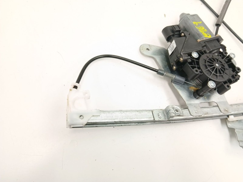 Recambio de elevalunas delantero izquierdo para audi a4 b5 (8d2) 1.8 t referencia OEM IAM 8D0837461  