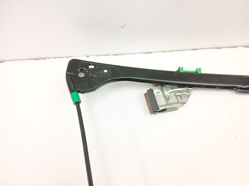 Recambio de elevalunas delantero derecho para audi a4 b5 (8d2) 1.8 t referencia OEM IAM 8D0837398C  