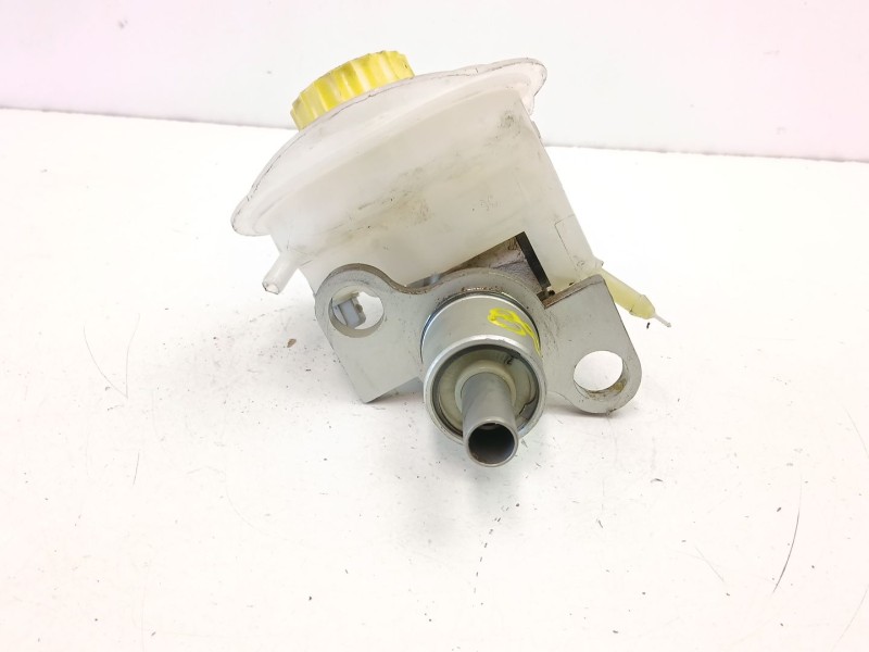 Recambio de bomba de freno para audi a4 b5 (8d2) 1.8 t referencia OEM IAM 4D0611021A  