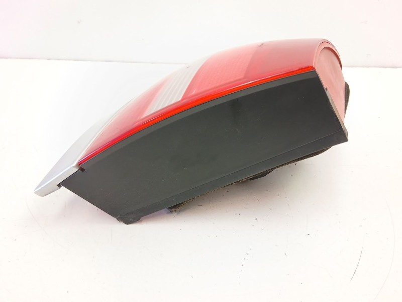 Recambio de piloto trasero izquierdo para audi a4 b5 (8d2) 1.8 t referencia OEM IAM 8D0945095G  