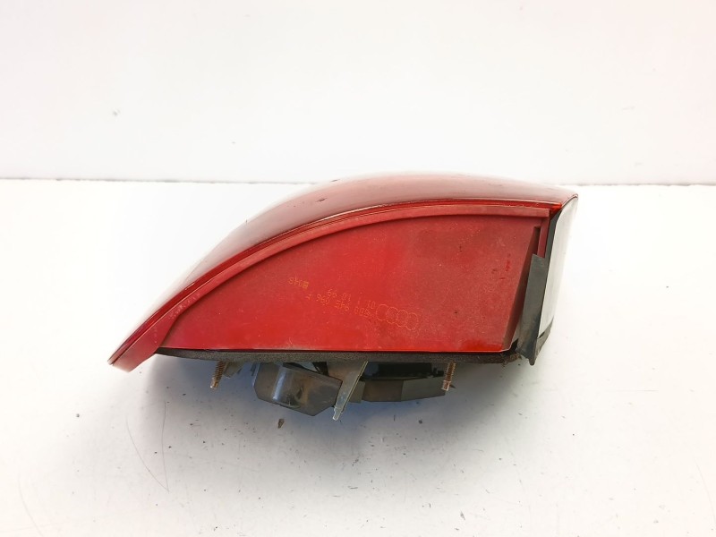 Recambio de piloto trasero derecho para audi a4 b5 (8d2) 1.8 t referencia OEM IAM 8D0945096G  