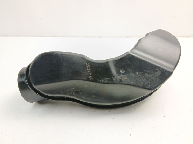 Recambio de tubo admision para volvo s60 ii (134) d4 referencia OEM IAM 31319698  