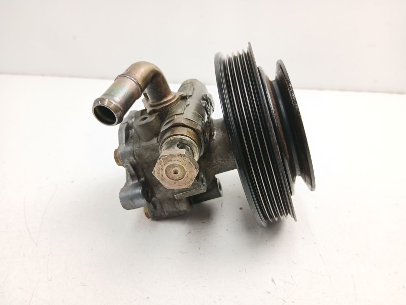Recambio de bomba direccion para audi a4 b5 (8d2) 1.8 t referencia OEM IAM 8D0145156L  