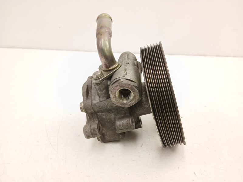 Recambio de bomba direccion para ford fiesta v (jh_, jd_) 1.4 tdci referencia OEM IAM 2S6C3A696DD  