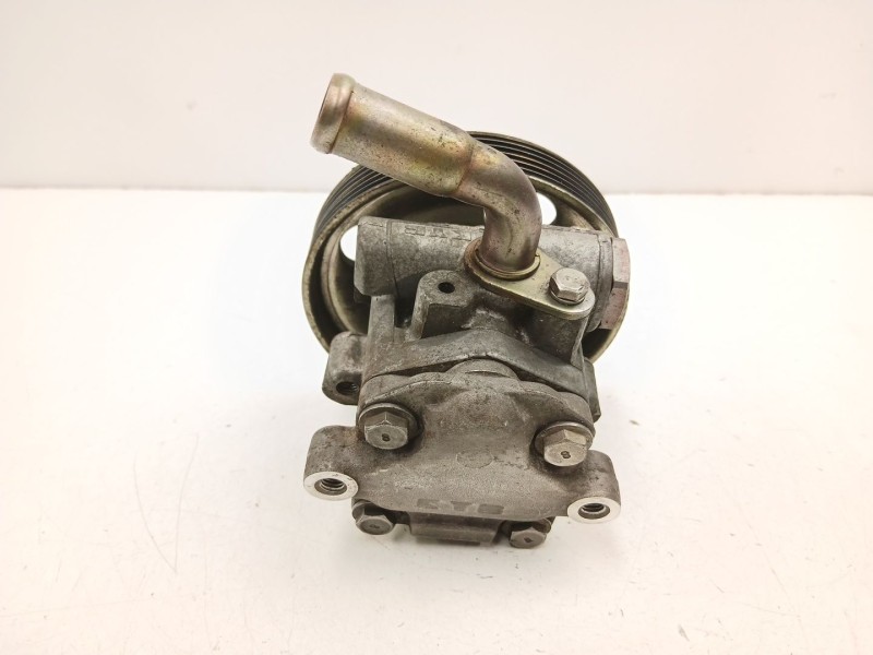 Recambio de bomba direccion para ford fiesta v (jh_, jd_) 1.4 tdci referencia OEM IAM 2S6C3A696DD  