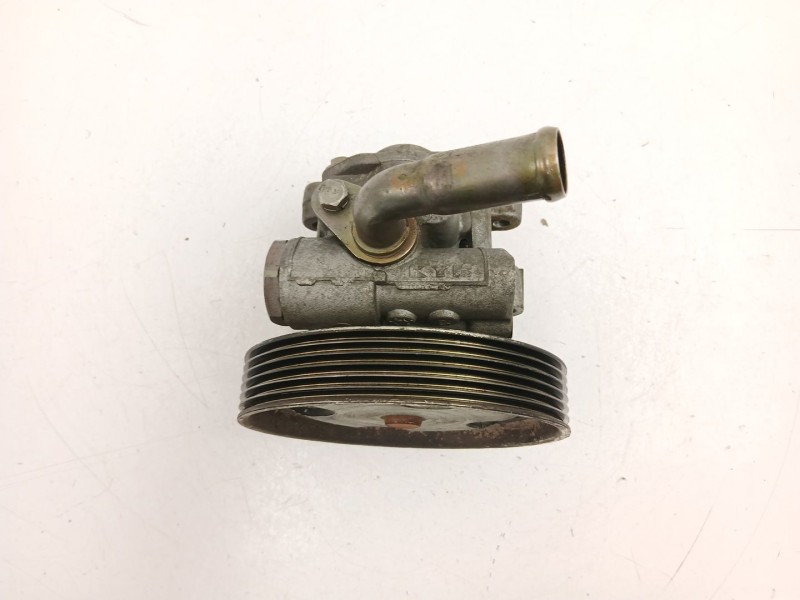 Recambio de bomba direccion para ford fiesta v (jh_, jd_) 1.4 tdci referencia OEM IAM 2S6C3A696DD  