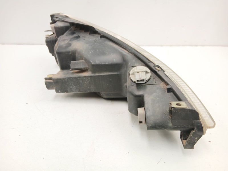 Recambio de faro izquierdo para peugeot 206 hatchback (2a/c) 1.9 d referencia OEM IAM 6204S7  