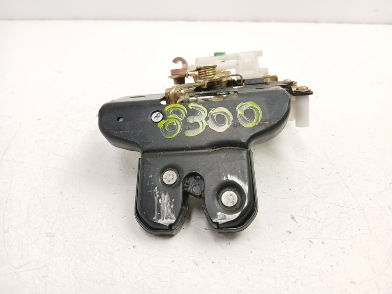 Recambio de cerradura maletero porton para mazda 6 sedán (gg) 2.0 (ggep) referencia OEM IAM G22C56820A  