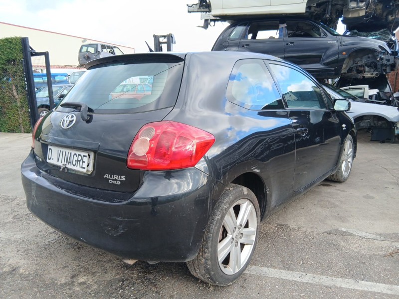 Recambio de carroceria para toyota auris (_e15_) 2.2 d (ade157_, ade151_) referencia OEM IAM   