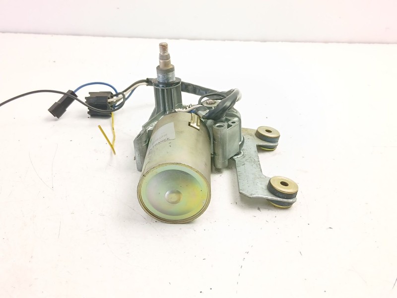 Recambio de motor limpia trasero para peugeot 205 plus 1.4 g referencia OEM IAM 640572  