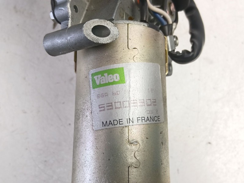 Recambio de motor limpia trasero para peugeot 205 plus 1.4 g referencia OEM IAM 640572  