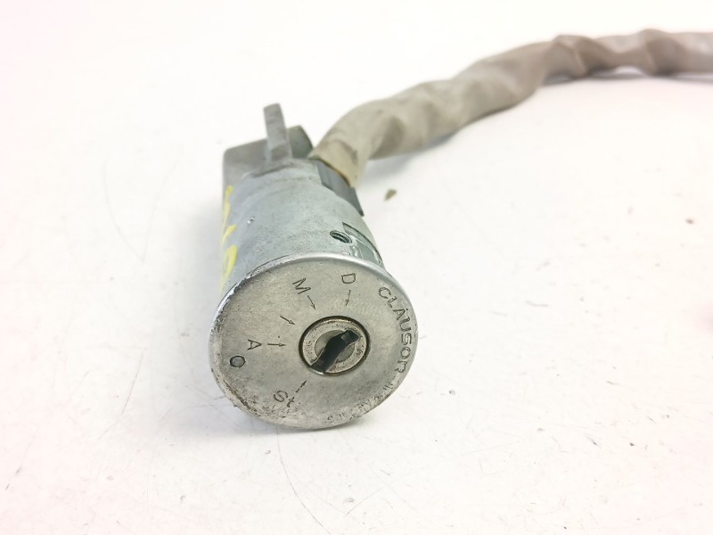 Recambio de conmutador de arranque para peugeot 205 plus 1.4 g referencia OEM IAM 416229  