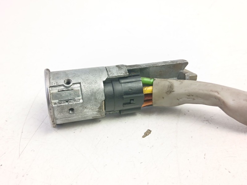 Recambio de conmutador de arranque para peugeot 205 plus 1.4 g referencia OEM IAM 416229  