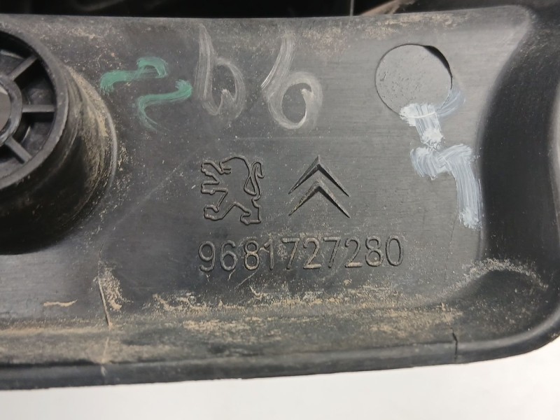 Recambio de piloto trasero izquierdo para citroën c3 picasso (sh_) 1.6 hdi referencia OEM IAM 9681727280  