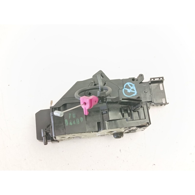 Recambio de cerradura puerta trasera derecha para citroën c3 picasso (sh_) 1.6 hdi referencia OEM IAM 9138T9  