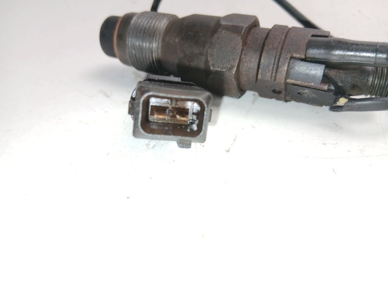 Recambio de inyectores juego para bmw 3 compact (e36) 318 tds referencia OEM IAM 13532244401 KCA21S71 13532245811