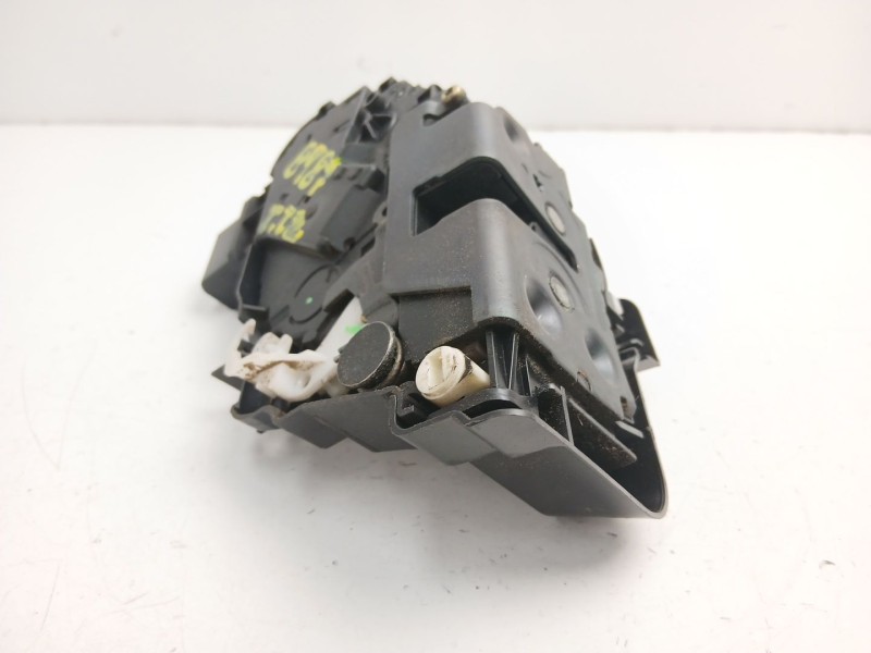 Recambio de cerradura puerta trasera izquierda para volvo s40 ii (544) 2.0 d referencia OEM IAM 30699797  