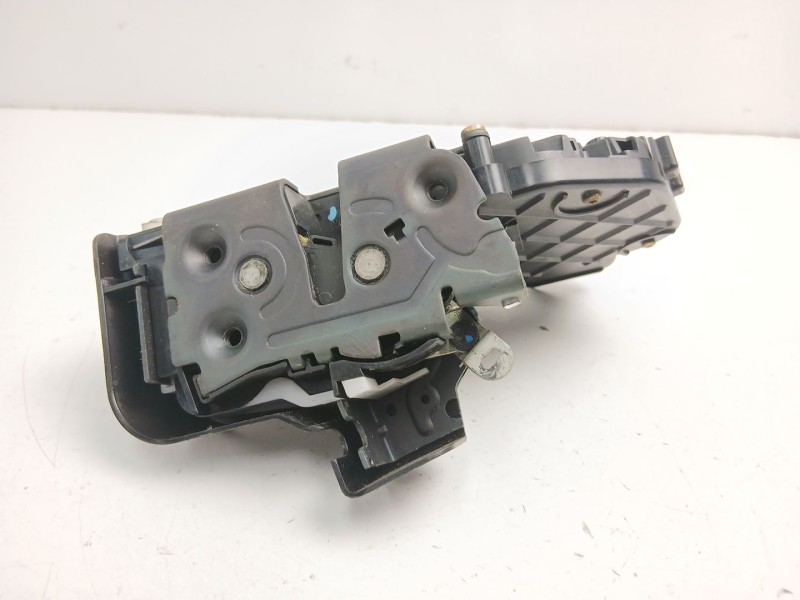 Recambio de cerradura puerta trasera izquierda para volvo s40 ii (544) 2.0 d referencia OEM IAM 30699797  