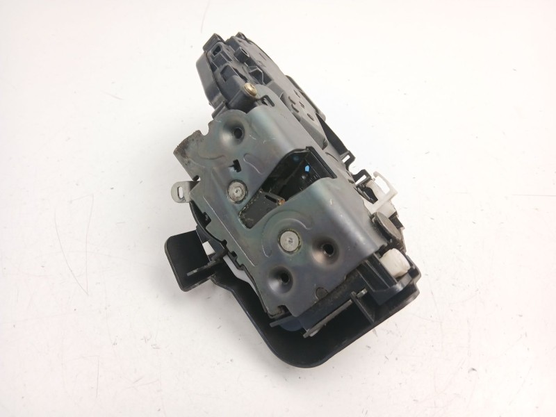 Recambio de cerradura puerta trasera derecha para volvo s40 ii (544) 2.0 d referencia OEM IAM 30699803  