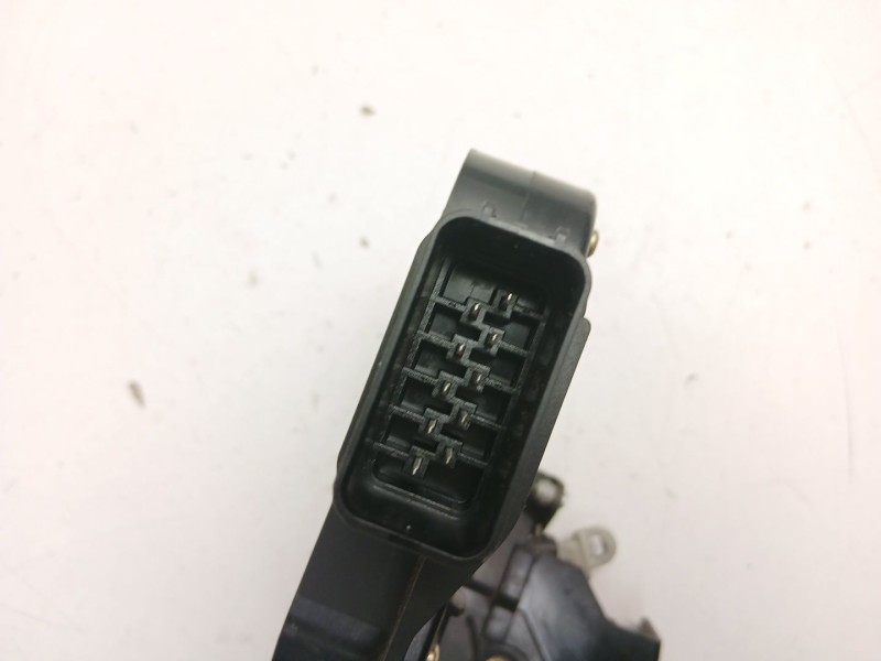 Recambio de cerradura puerta trasera derecha para volvo s40 ii (544) 2.0 d referencia OEM IAM 30699803  