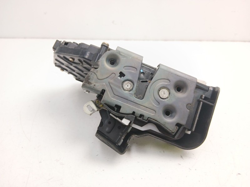 Recambio de cerradura puerta trasera derecha para volvo s40 ii (544) 2.0 d referencia OEM IAM 30699803  