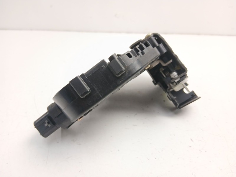 Recambio de cerradura puerta trasera derecha para volvo s40 ii (544) 2.0 d referencia OEM IAM 30699803  