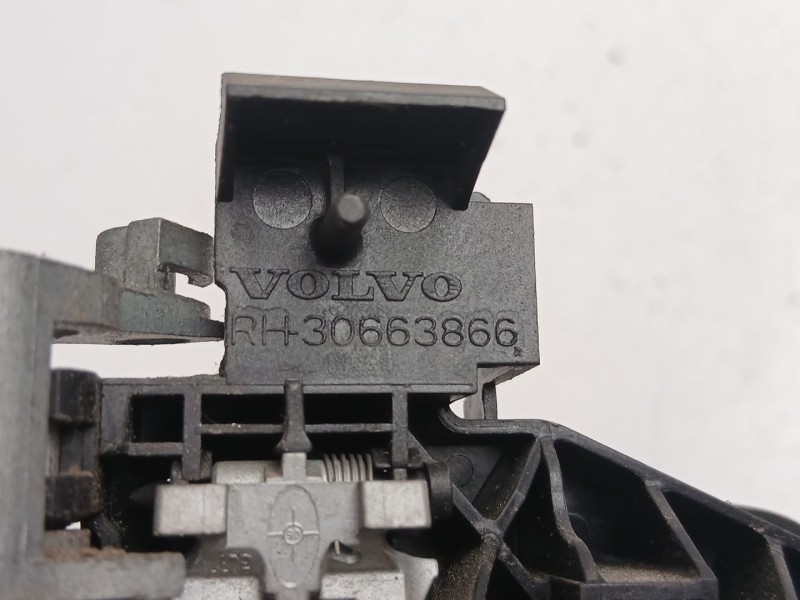 Recambio de manilla trasera derecha para volvo s40 ii (544) 2.0 d referencia OEM IAM 30663866  