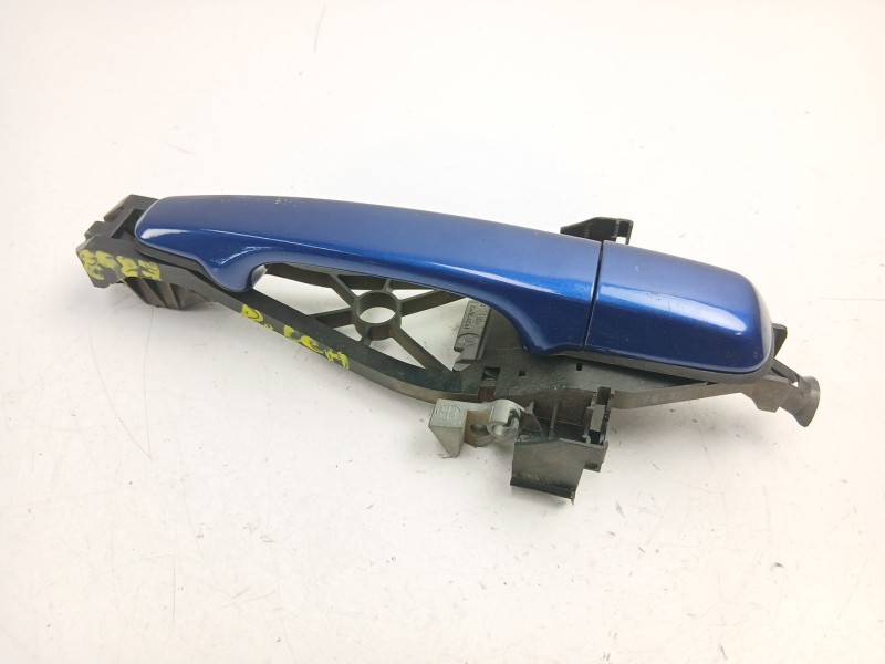 Recambio de manilla delantera derecha para volvo s40 ii (544) 2.0 d referencia OEM IAM 30663866  