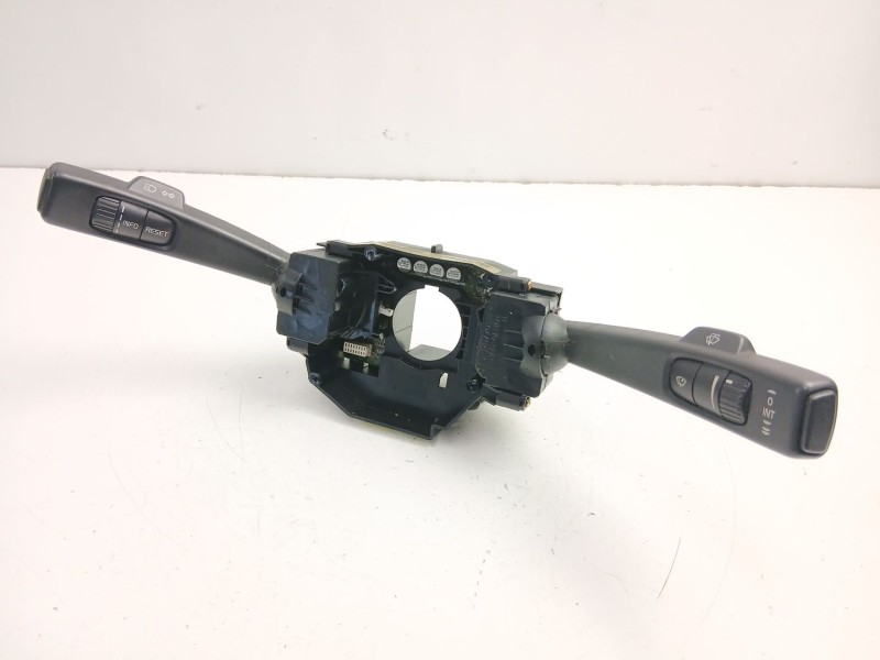 Recambio de mando luces y limpias para volvo s40 ii (544) 2.0 d referencia OEM IAM 30710338  