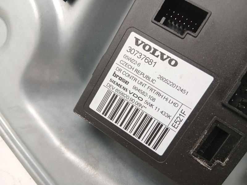 Recambio de elevalunas delantero derecho para volvo s40 ii (544) 2.0 d referencia OEM IAM 8679081  30737681