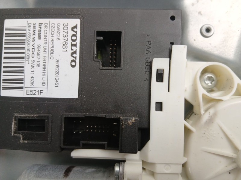 Recambio de elevalunas delantero derecho para volvo s40 ii (544) 2.0 d referencia OEM IAM 8679081  30737681