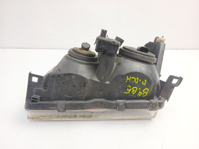 Recambio de faro derecho para bmw 3 compact (e36) 318 tds referencia OEM IAM 63128353544  