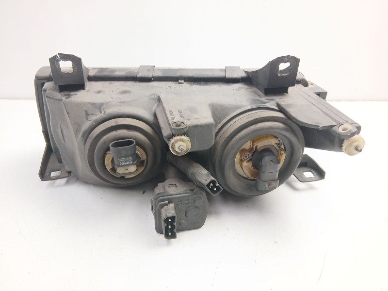 Recambio de faro derecho para bmw 3 compact (e36) 318 tds referencia OEM IAM 63128353544  